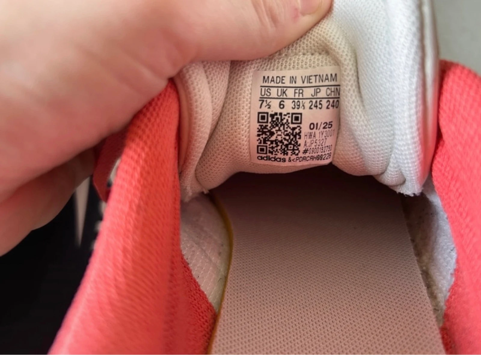 Nuevas zapatillas Adidas coral talla 39 – photo 8